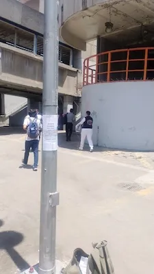 Volanteo en punto fijo con promotores en zonas estratégicas